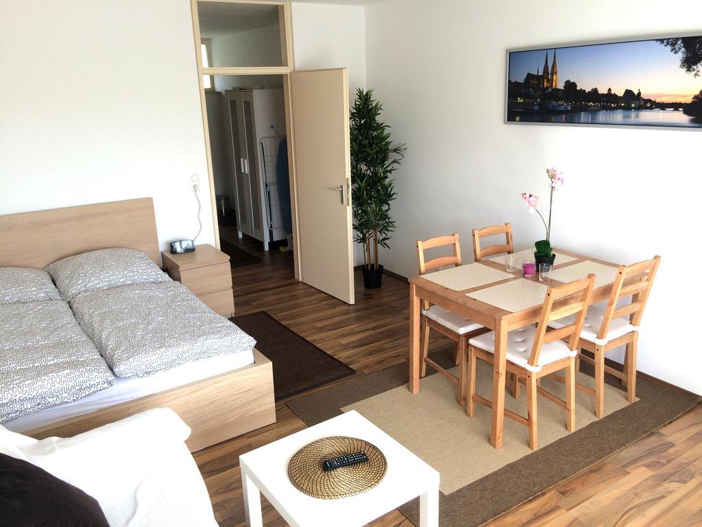 Apartment Westside ريغنسبورغ الغرفة الصورة